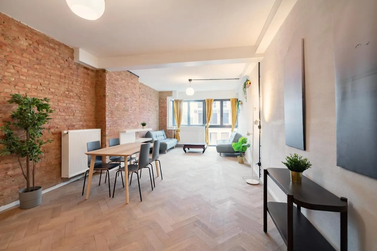 Charming And Spacious Antwerp City Center Apartments